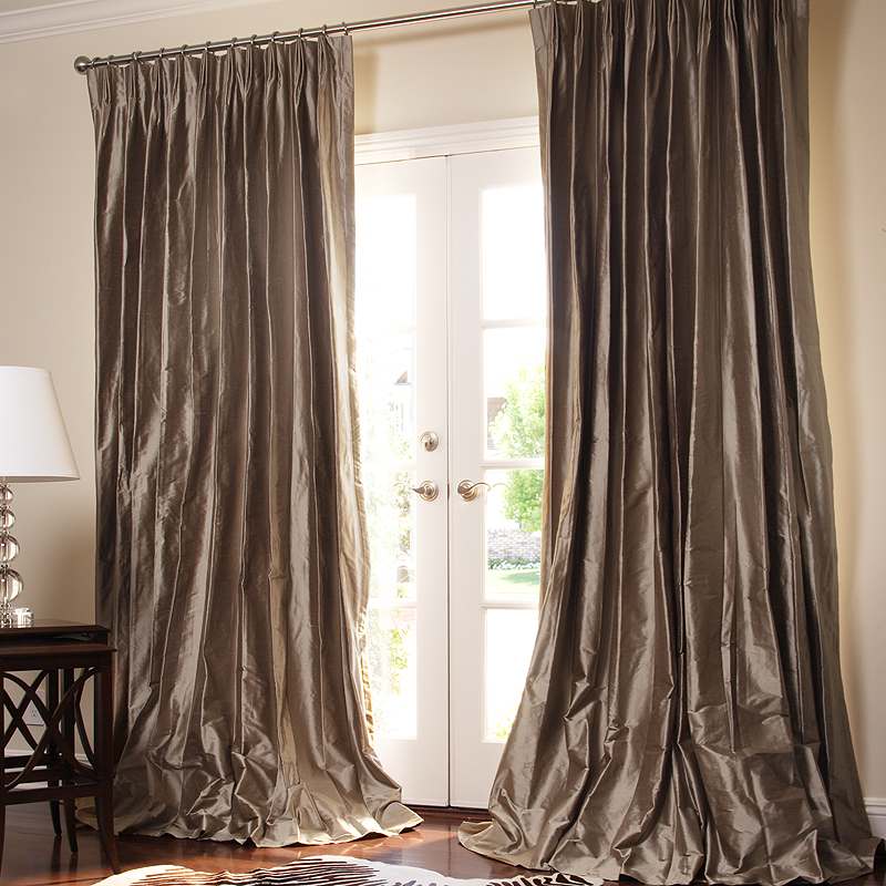 Your Guide to Choosing Silk Curtains to Match Your Decor