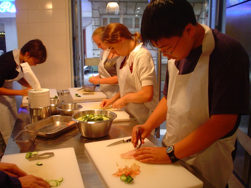 How To Teach Cooking School Classes